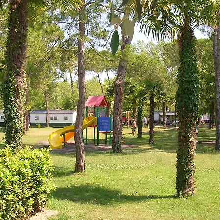 Happy Camp Mobile Homes In Laguna Village Kamp alanı 3*